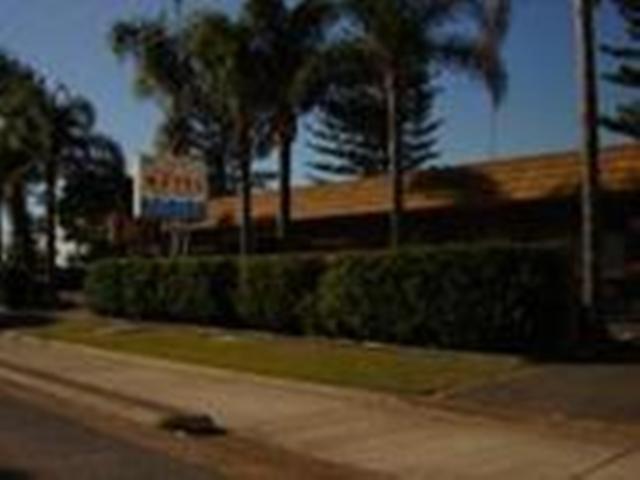 Black Swan Waterfront Motel (Adults Only) Swansea Exterior foto
